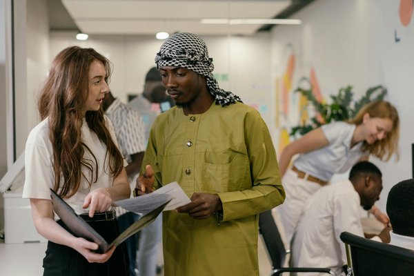 Las Claves de la Comunicación: Habilidades Esenciales para Triunfar en Ventas